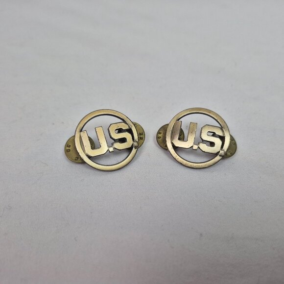 U.S. Army Collar Insignia Pins (2) 1970's Issued VINTAGE EXCELLENT CONDITION!!! - Picture 1 of 3